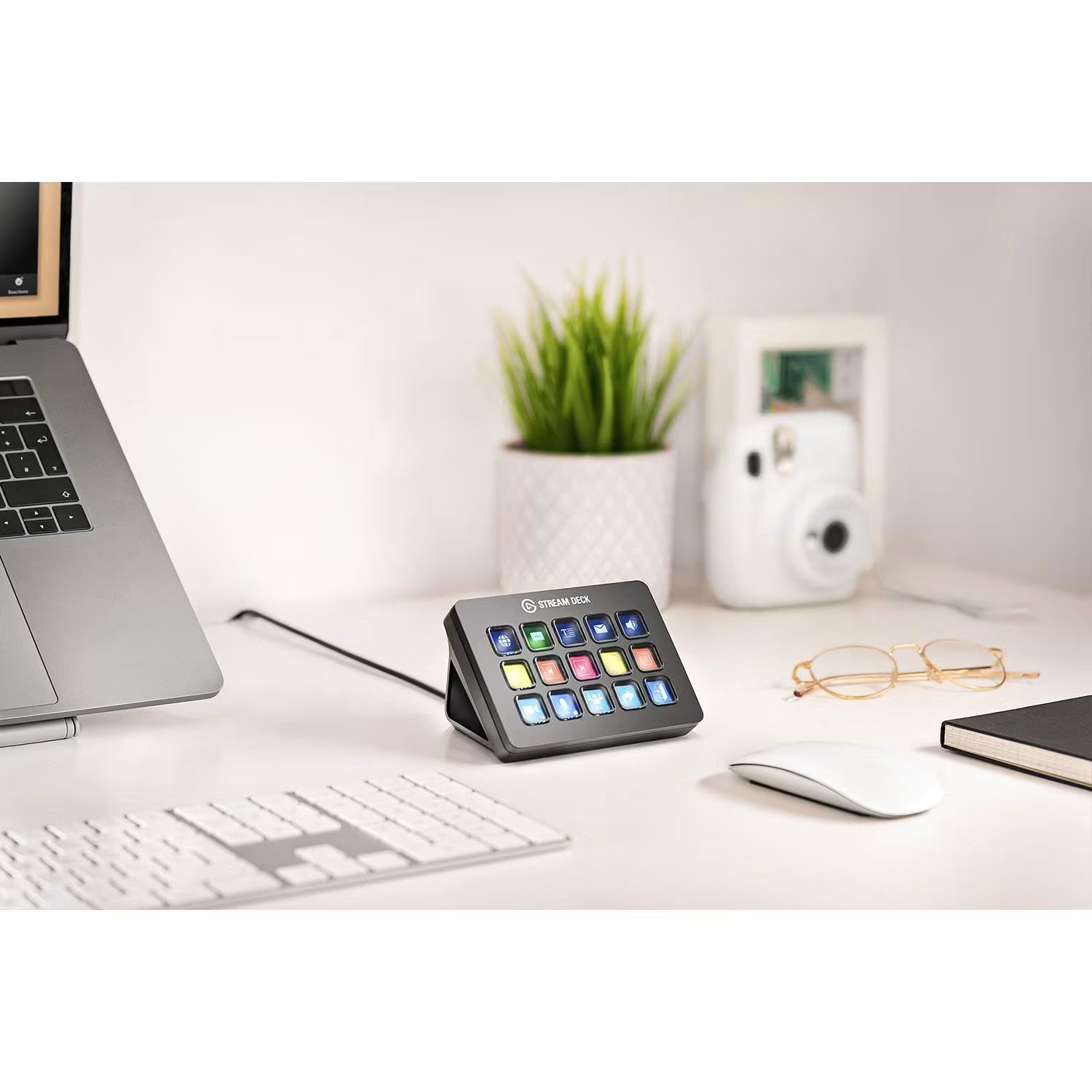 Elgato Stream Deck MK.2 15-Key Live Production Controller